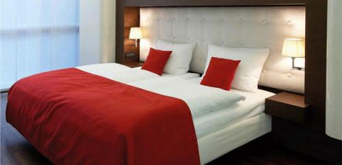 2119 1392390846 50 2119